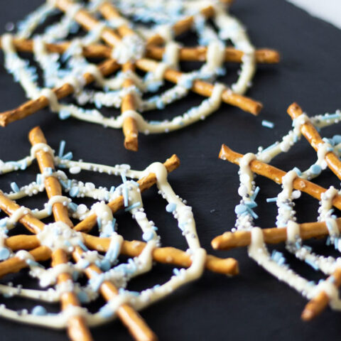 Image for Elsa's White Chocolate Snowflake Pretzels