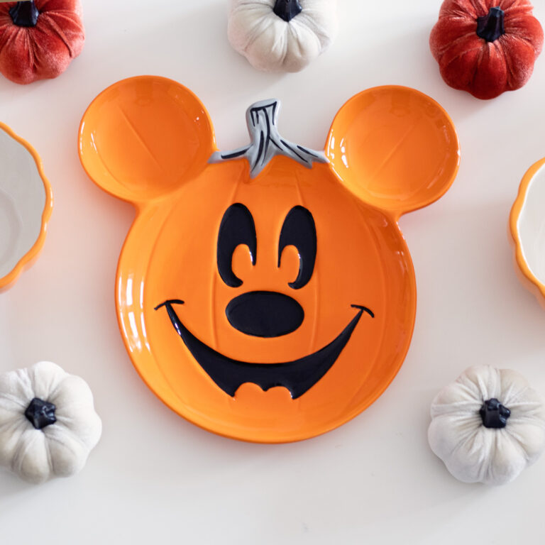 6 Disney Halloween Decoration Ideas For a Magical Halloween